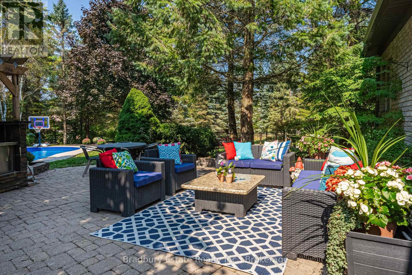 18 Palomino Drive, Hamilton, Ontario  L0R 1H3 - Photo 46 - X12364504