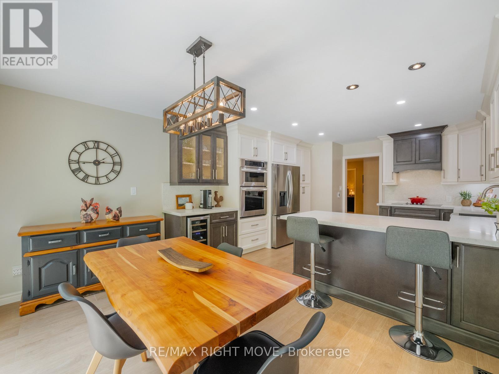 1897 Marchmont Road, Severn, Ontario  L3V 6H2 - Photo 16 - S12364452