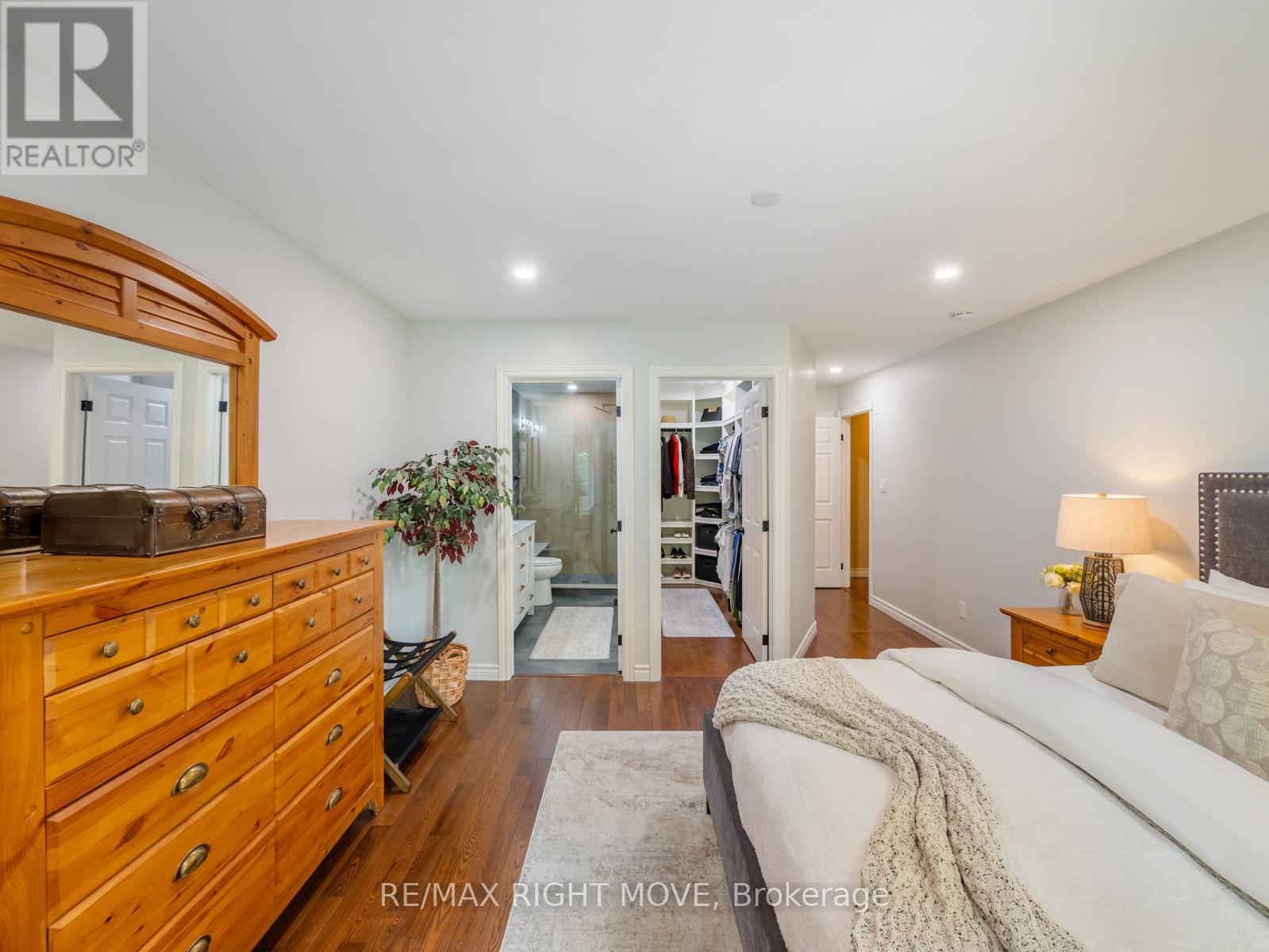 1897 Marchmont Road, Severn, Ontario  L3V 6H2 - Photo 28 - S12364452