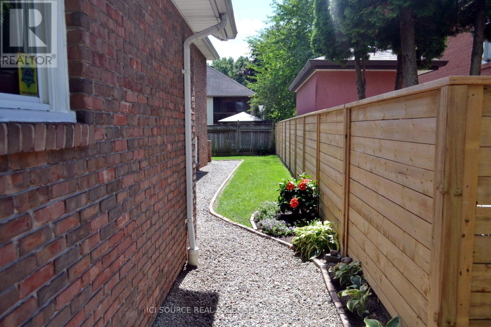 640 Delaware Avenue, Lasalle, Ontario  N9J 3J8 - Photo 28 - X12298233