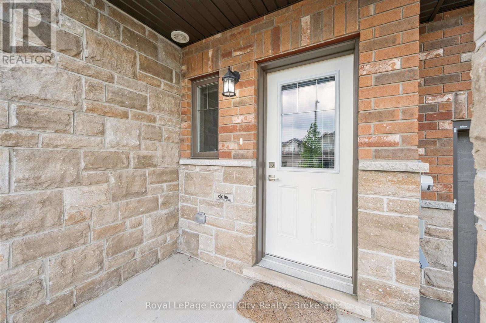 34 Wideman Boulevard, Guelph, Ontario  N1E 7L8 - Photo 2 - X12364569