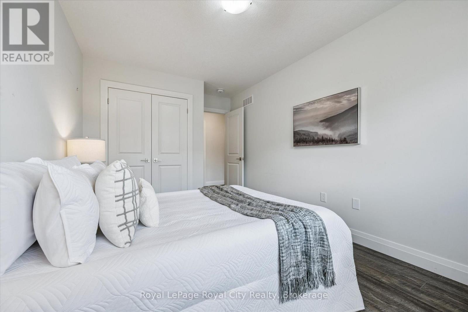 34 Wideman Boulevard, Guelph, Ontario  N1E 7L8 - Photo 29 - X12364569