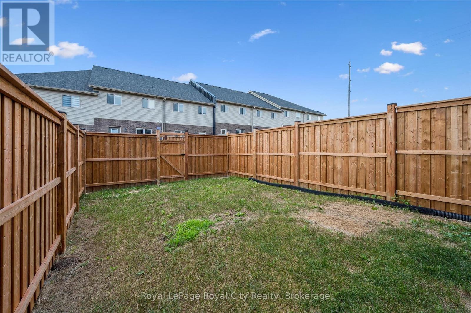 34 Wideman Boulevard, Guelph, Ontario  N1E 7L8 - Photo 33 - X12364569
