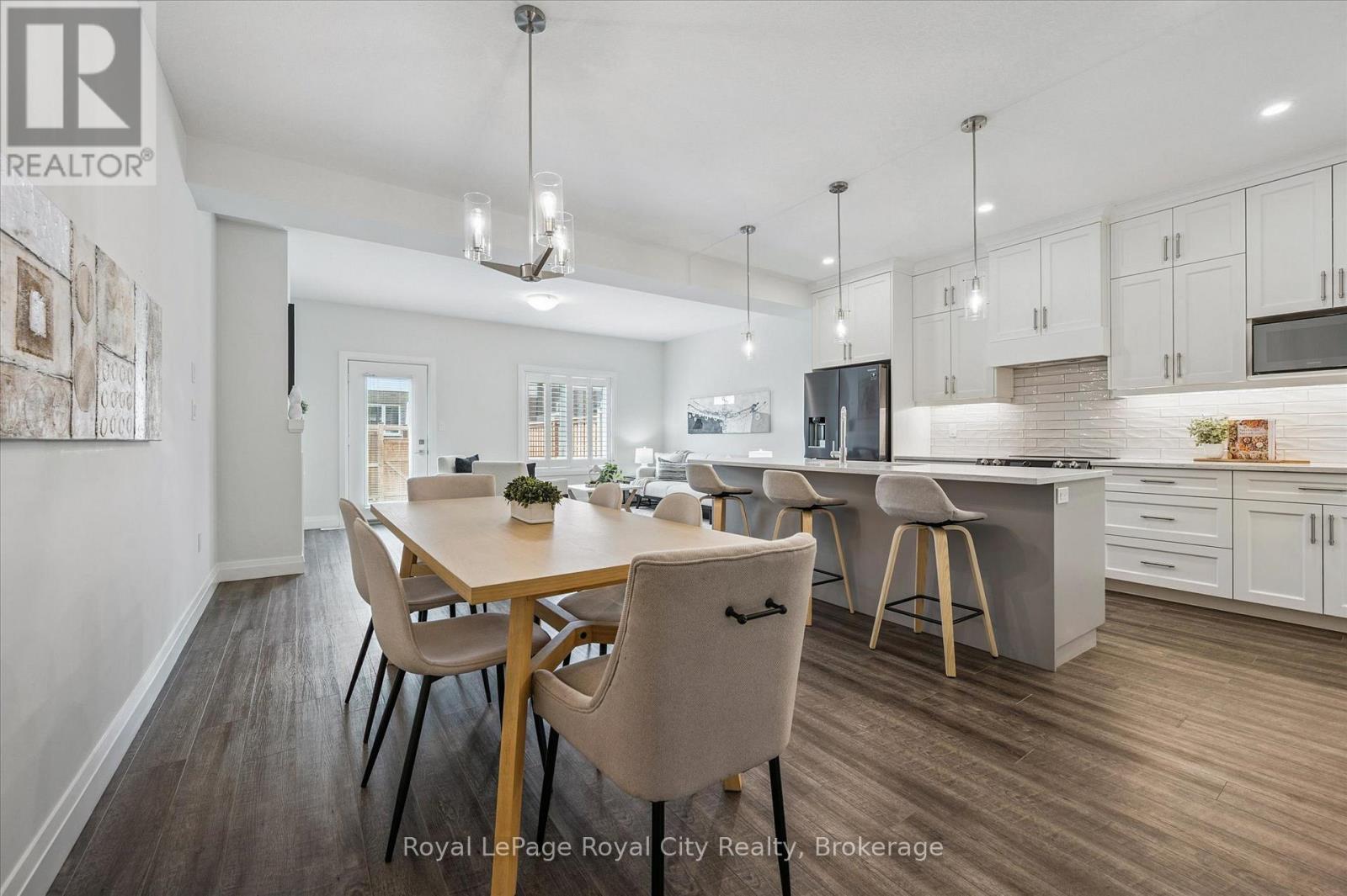 34 Wideman Boulevard, Guelph, Ontario  N1E 7L8 - Photo 5 - X12364569