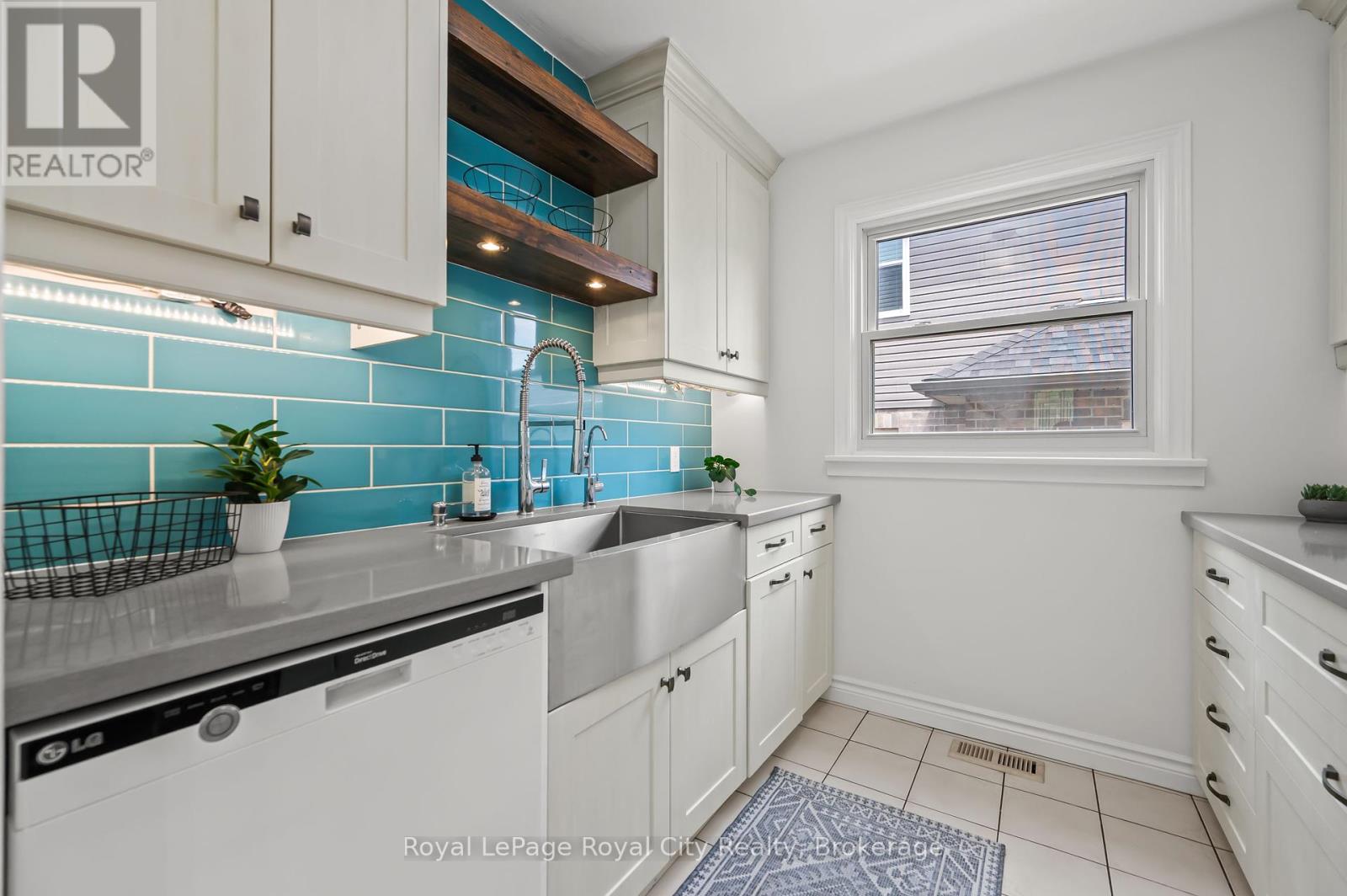 306 Imperial Road S, Guelph, Ontario  N1K 1M4 - Photo 19 - X12364571