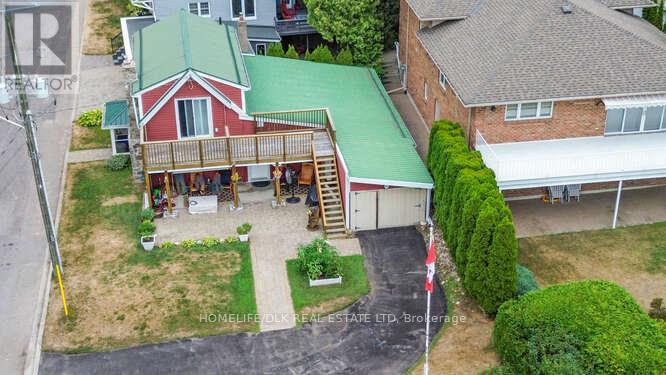 5 Thomas Street, Brockville, Ontario  K6V 5K9 - Photo 4 - X12364583