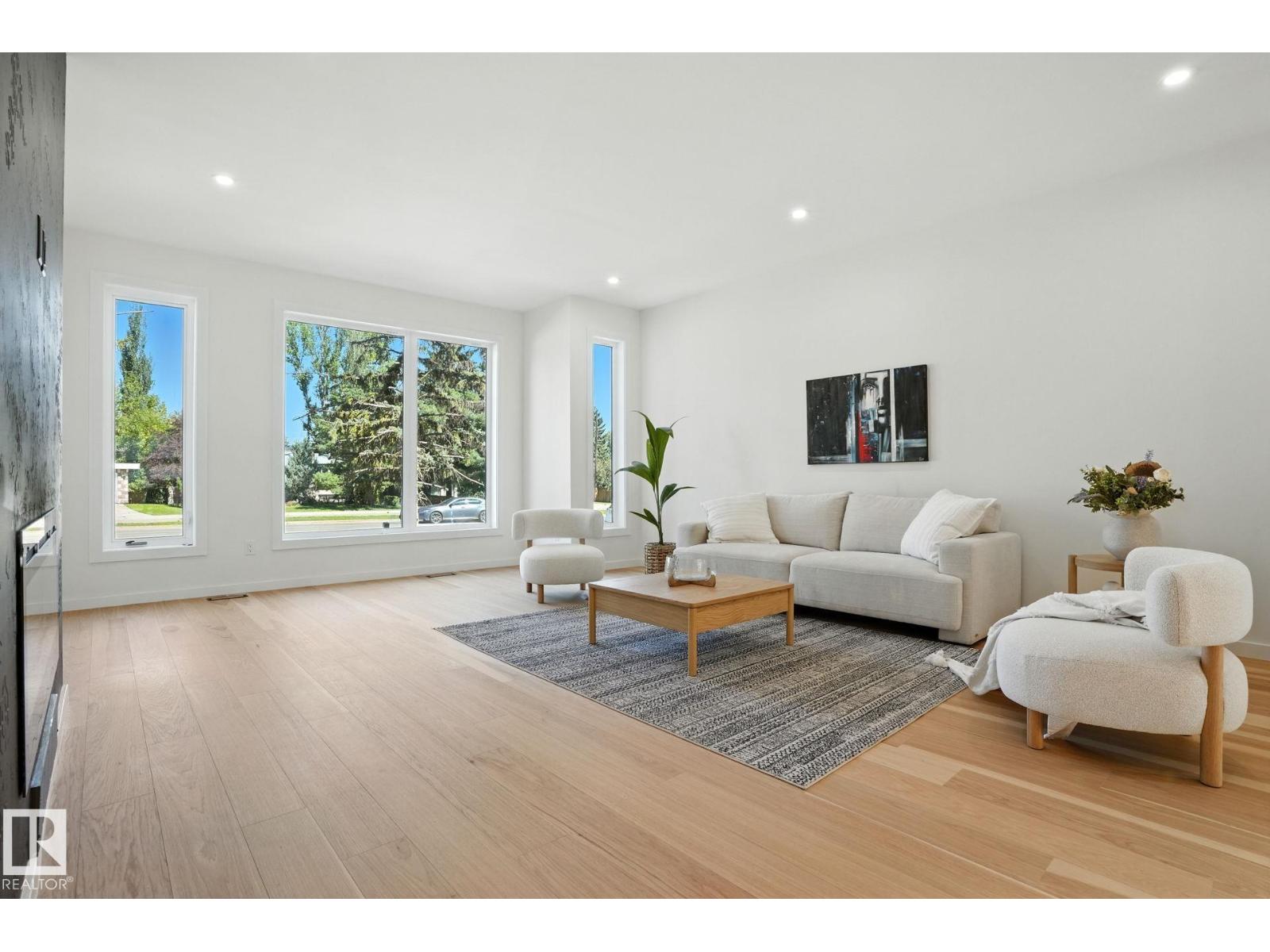 Property at 13809 BUENA VISTA RD NW image 4