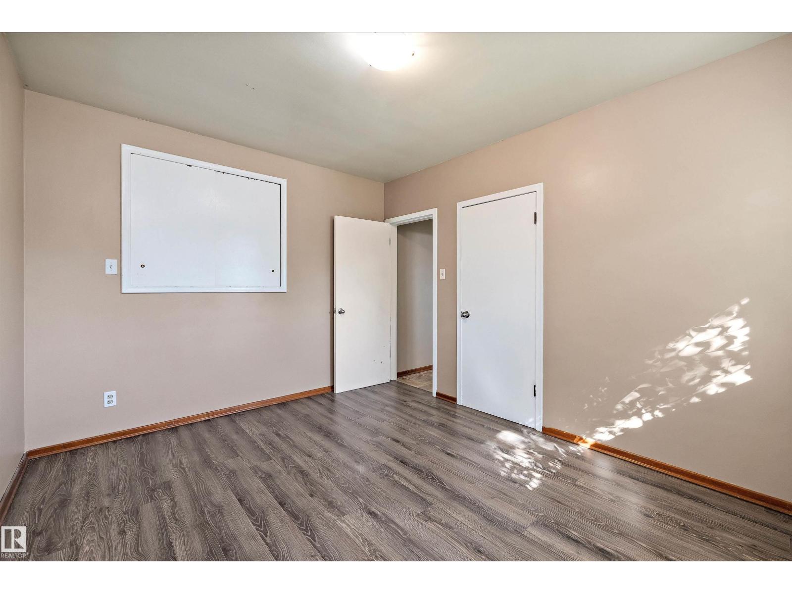 11307 / 11309 127 St Nw, Edmonton, Alberta  T5M 0T9 - Photo 28 - E4454715