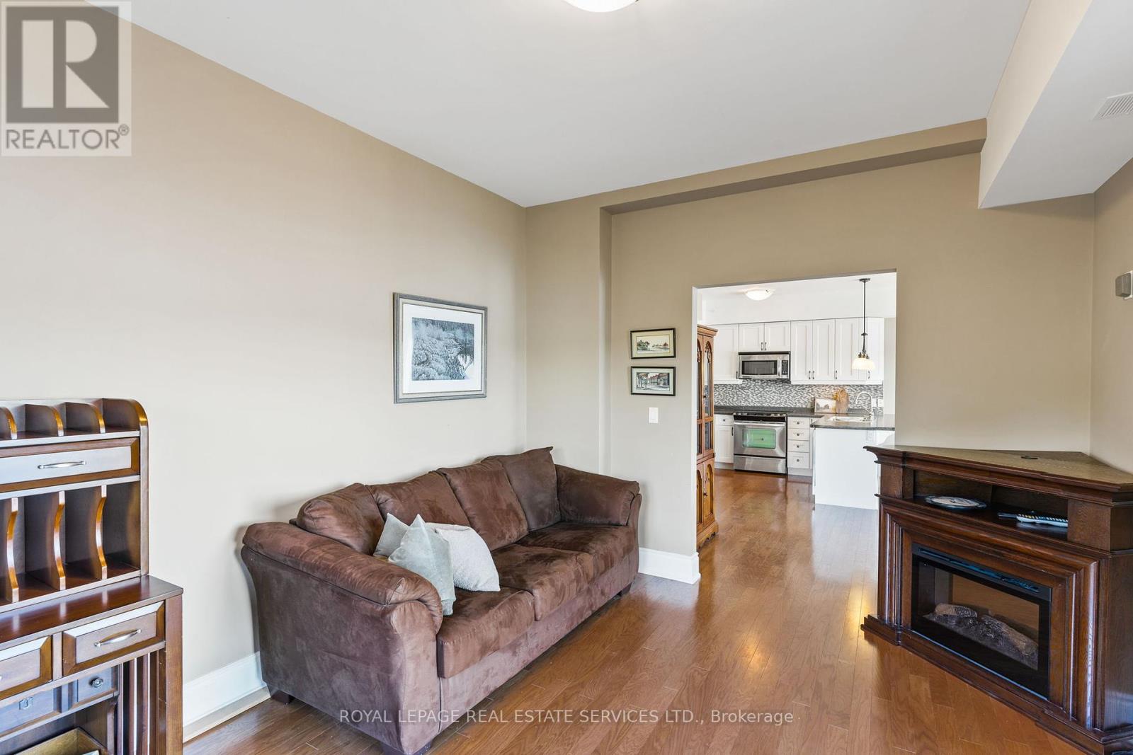 106 - 1 Park Street, Dysart Et Al (Dysart), Ontario  K0M 1S0 - Photo 11 - X12364450