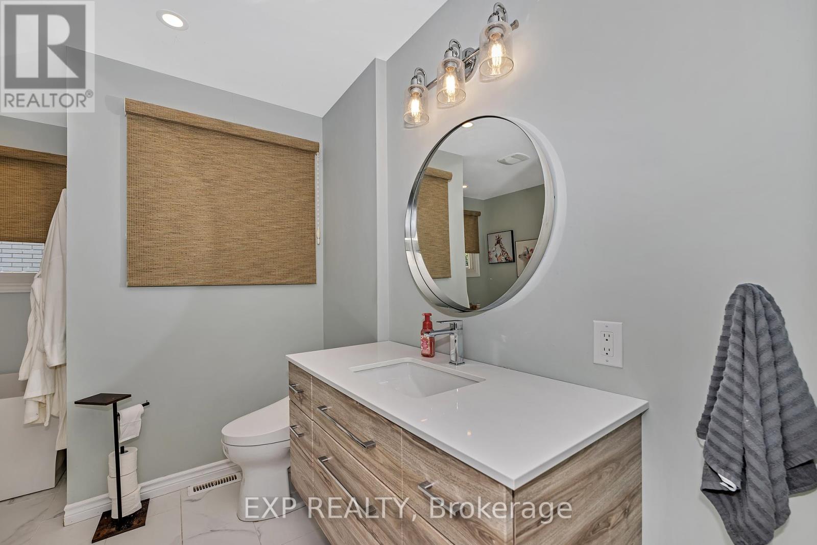 936 Blythdale Road, Ottawa, Ontario  K2A 3N6 - Photo 15 - X12355086