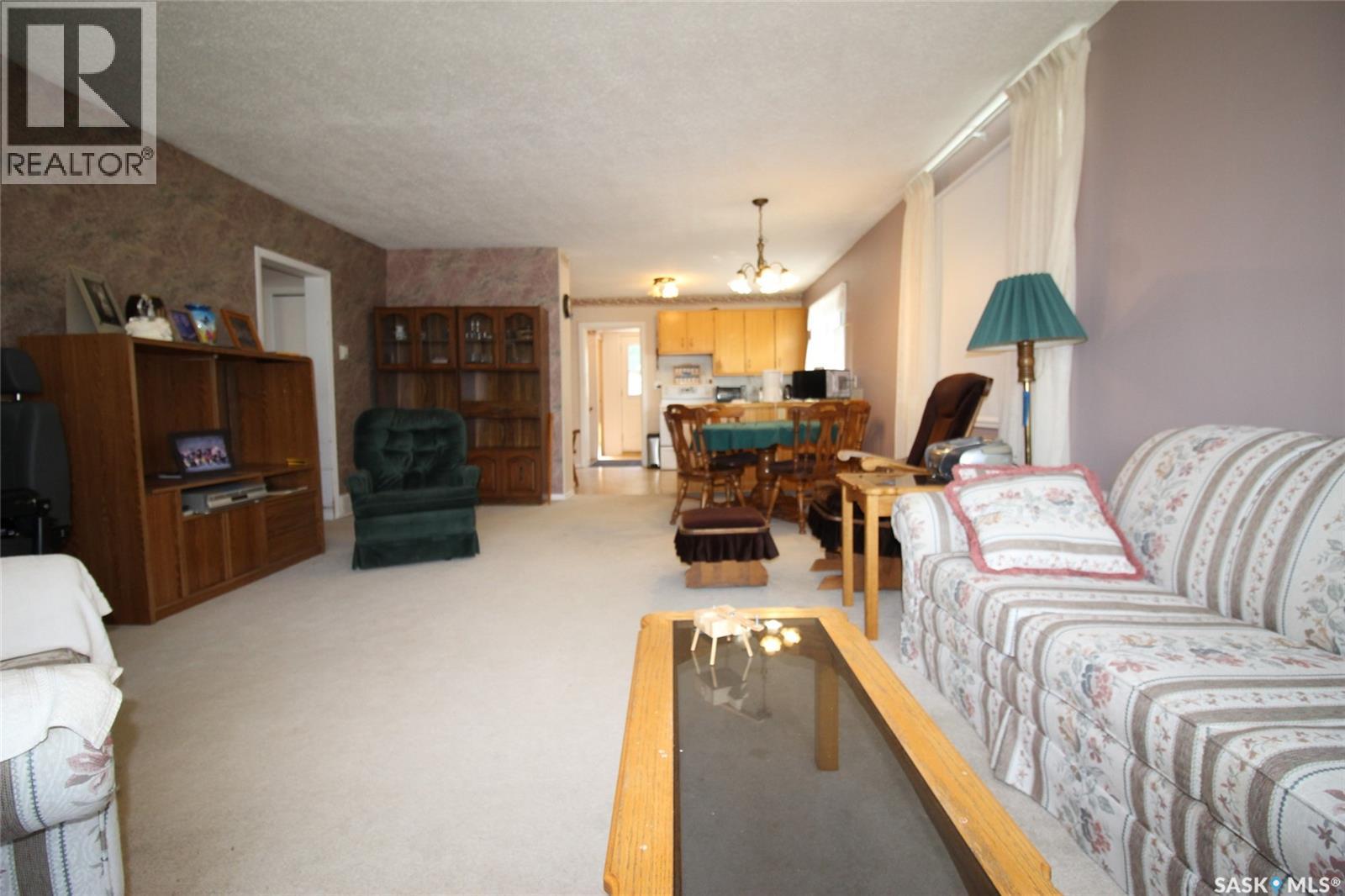 614 Front Street, Eastend, Saskatchewan  S0N 0T0 - Photo 10 - SK016649