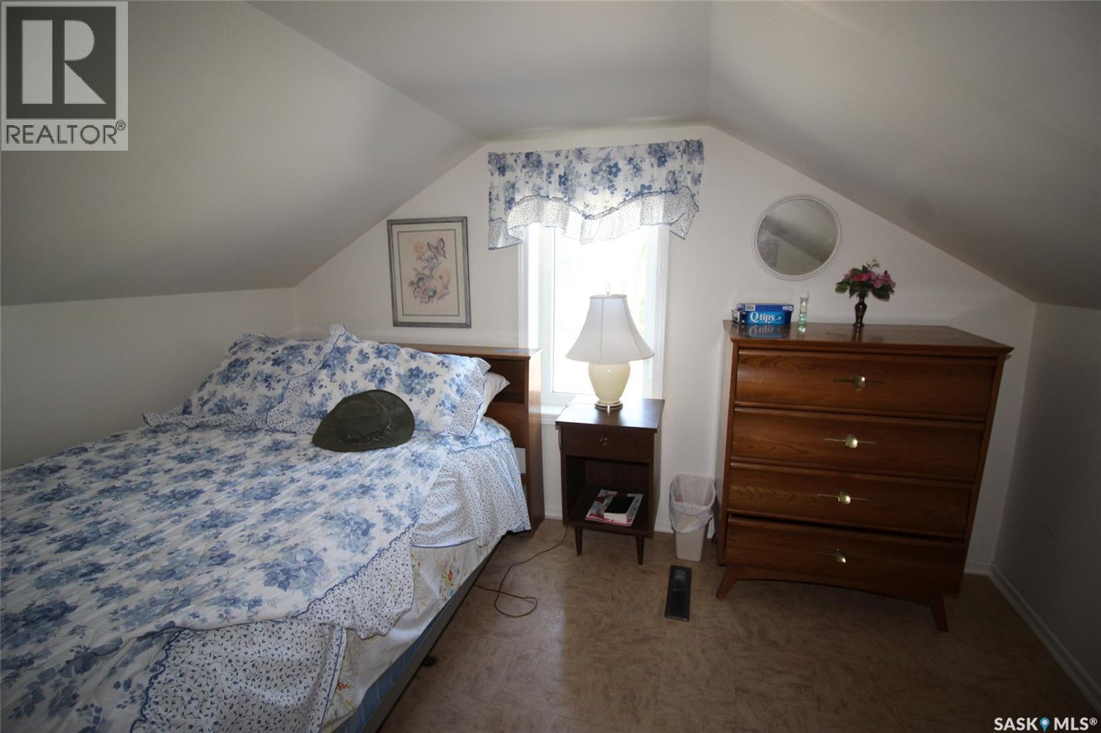 614 Front Street, Eastend, Saskatchewan  S0N 0T0 - Photo 21 - SK016649