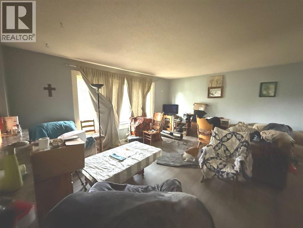 4813 50 Street, Clive, Alberta  T0C 0Y0 - Photo 2 - A2249385