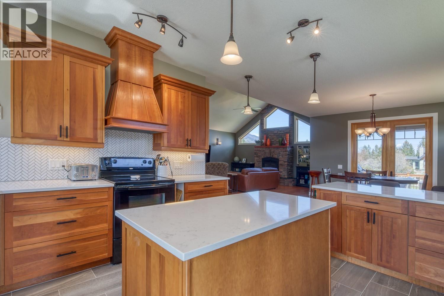 4453 Cedar Bay, Fairmont Hot Springs, British Columbia  V0B 1L2 - Photo 13 - 10345187