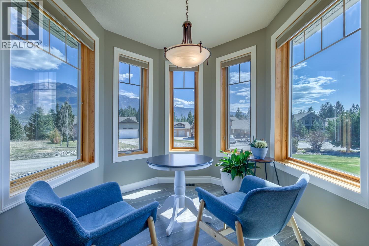 4453 Cedar Bay, Fairmont Hot Springs, British Columbia  V0B 1L2 - Photo 4 - 10345187