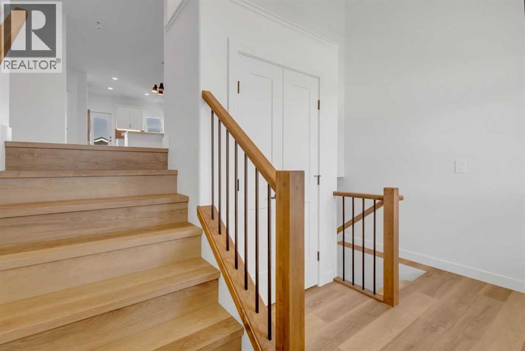 Property at 9 Ian Way image 2
