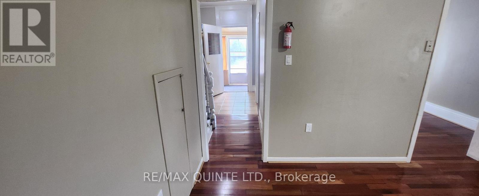 6 Brassey Street, Belleville, Ontario  K8N 2R3 - Photo 10 - X12364644
