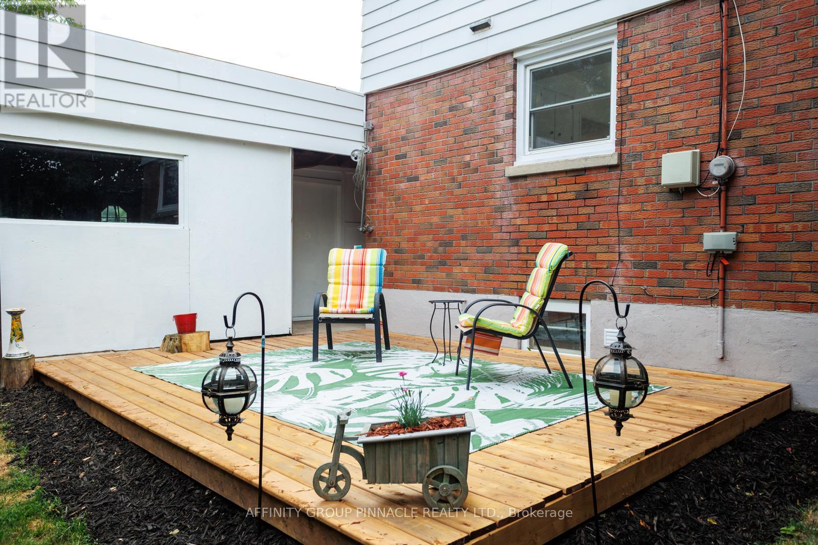 22 Sunset Court, Kawartha Lakes, Ontario  K9V 2S1 - Photo 44 - X12364674