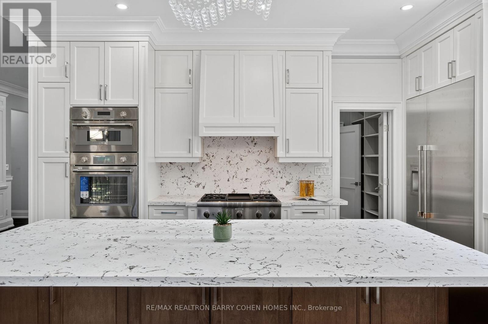 64 Empress Avenue, Toronto, Ontario  M2N 3T4 - Photo 20 - C12364602
