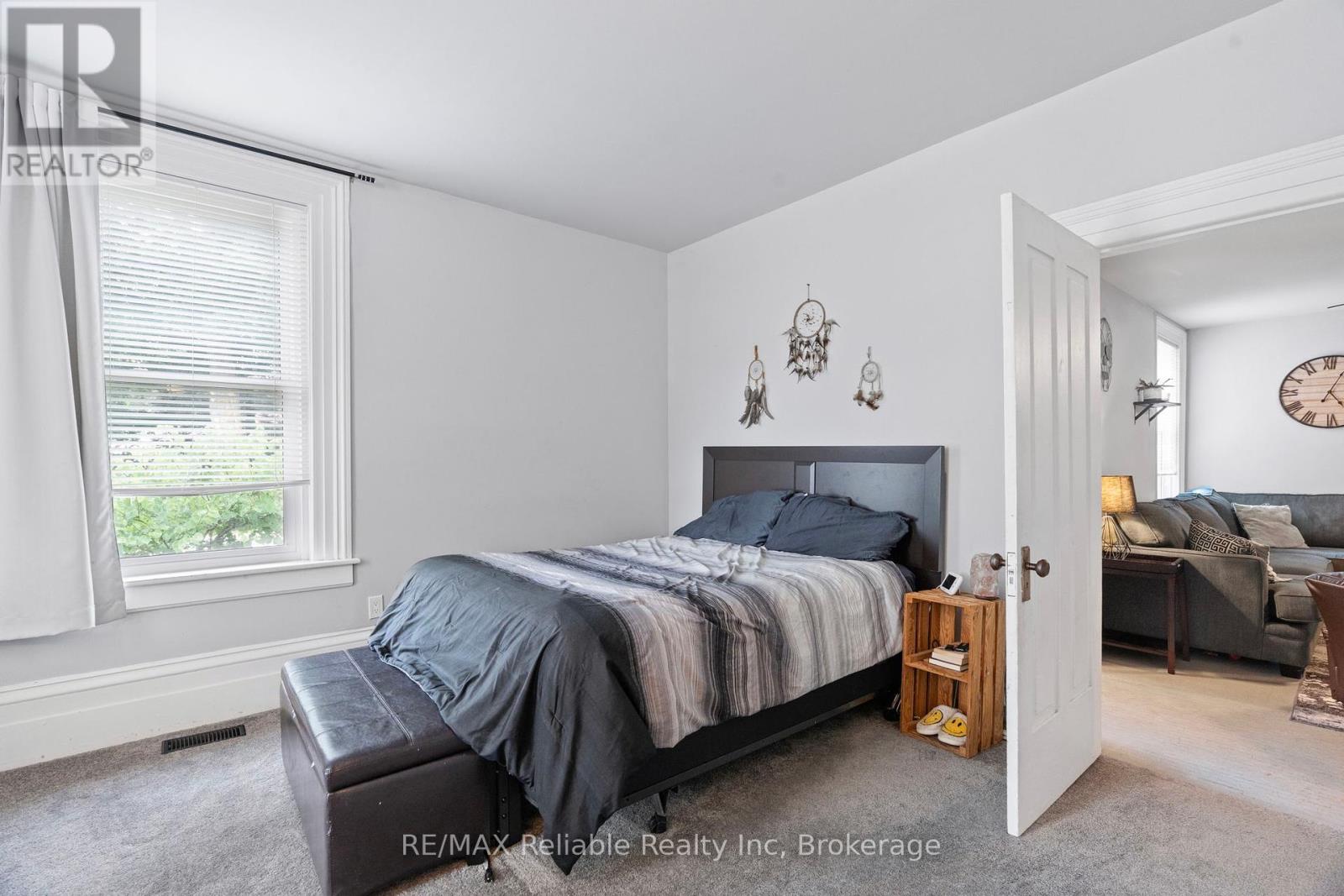 46 James Street, Huron East, Ontario  N0K 1W0 - Photo 7 - X12364682