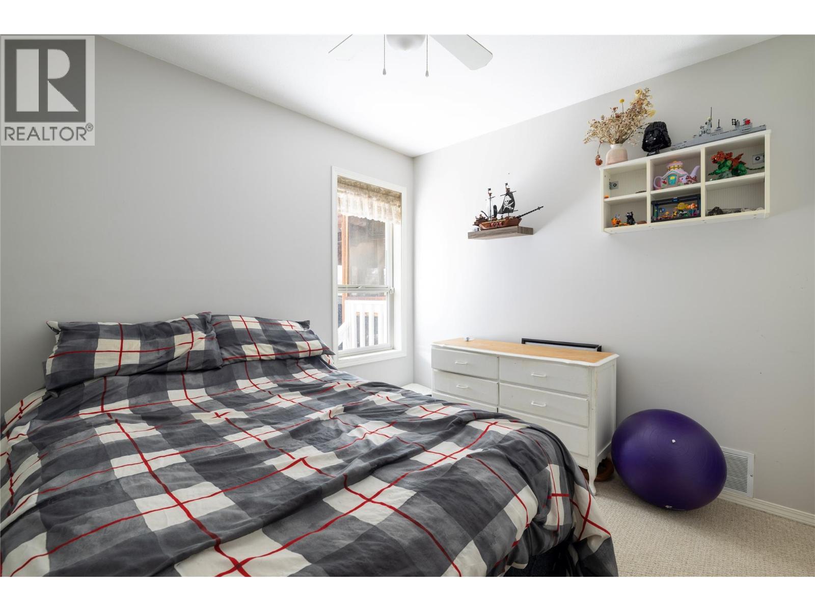 3767 Glover Avenue E, Armstrong, British Columbia  V0E 1B4 - Photo 7 - 10360679