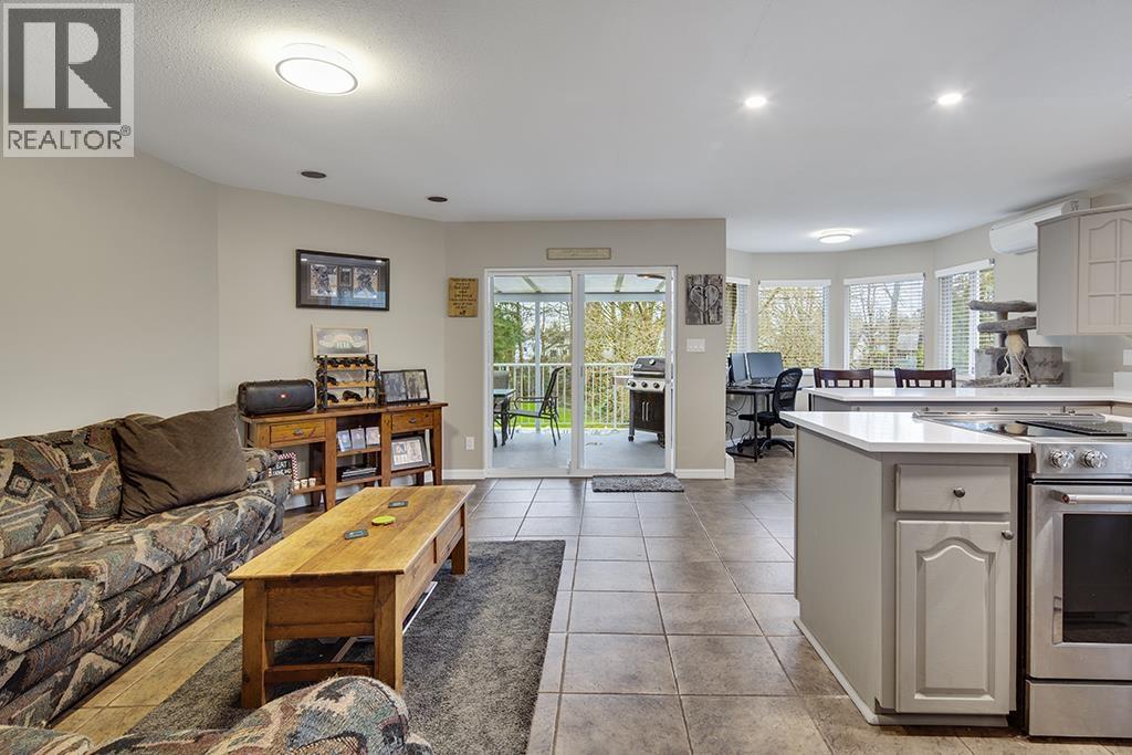 23368 124 Avenue, Maple Ridge, British Columbia  V2X 4K4 - Photo 10 - R3040482