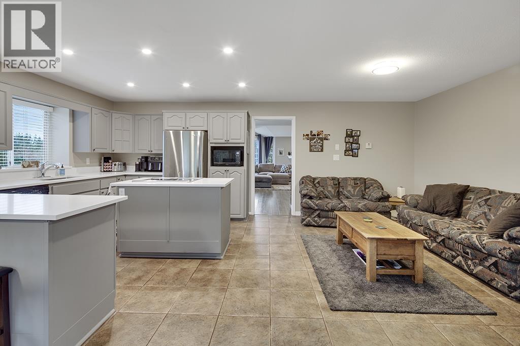 23368 124 Avenue, Maple Ridge, British Columbia  V2X 4K4 - Photo 14 - R3040482