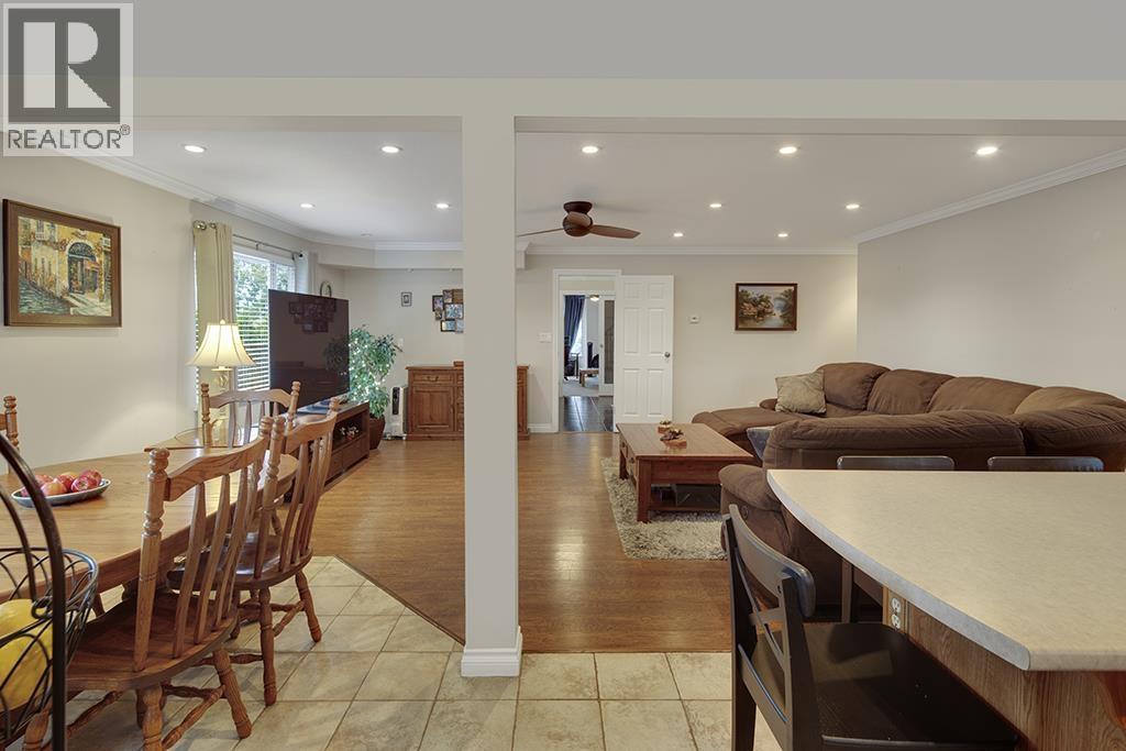 23368 124 Avenue, Maple Ridge, British Columbia  V2X 4K4 - Photo 25 - R3040482