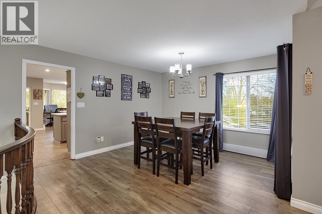 23368 124 Avenue, Maple Ridge, British Columbia  V2X 4K4 - Photo 9 - R3040482