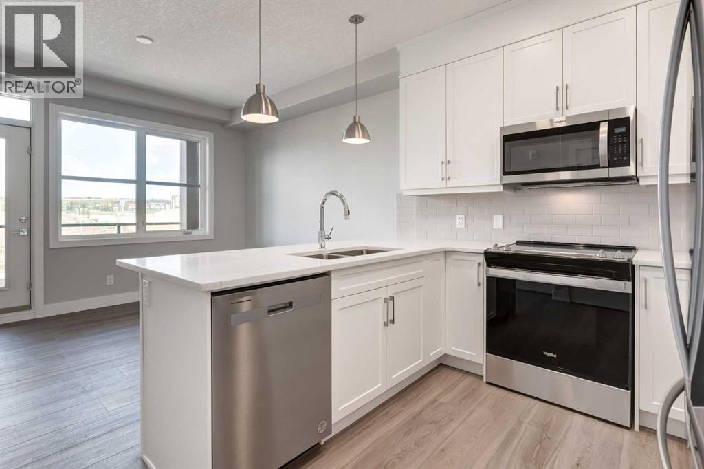210, 175 Wolf Hollow Crescent Se, Calgary, Alberta  X0X 0X0 - Photo 4 - A2189418