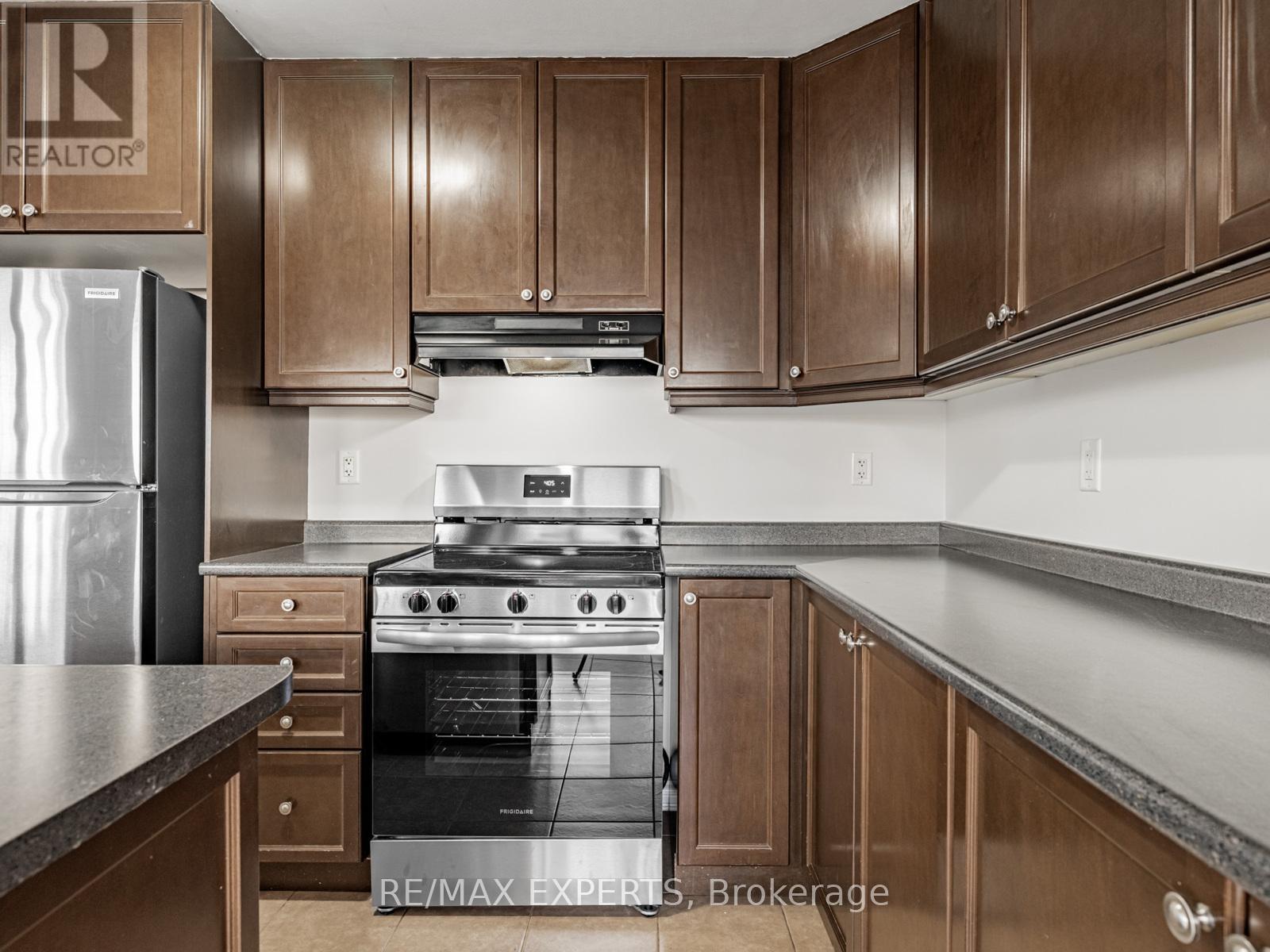 9 Mooney Trail, New Tecumseth, Ontario  L9R 0J4 - Photo 25 - N12364609