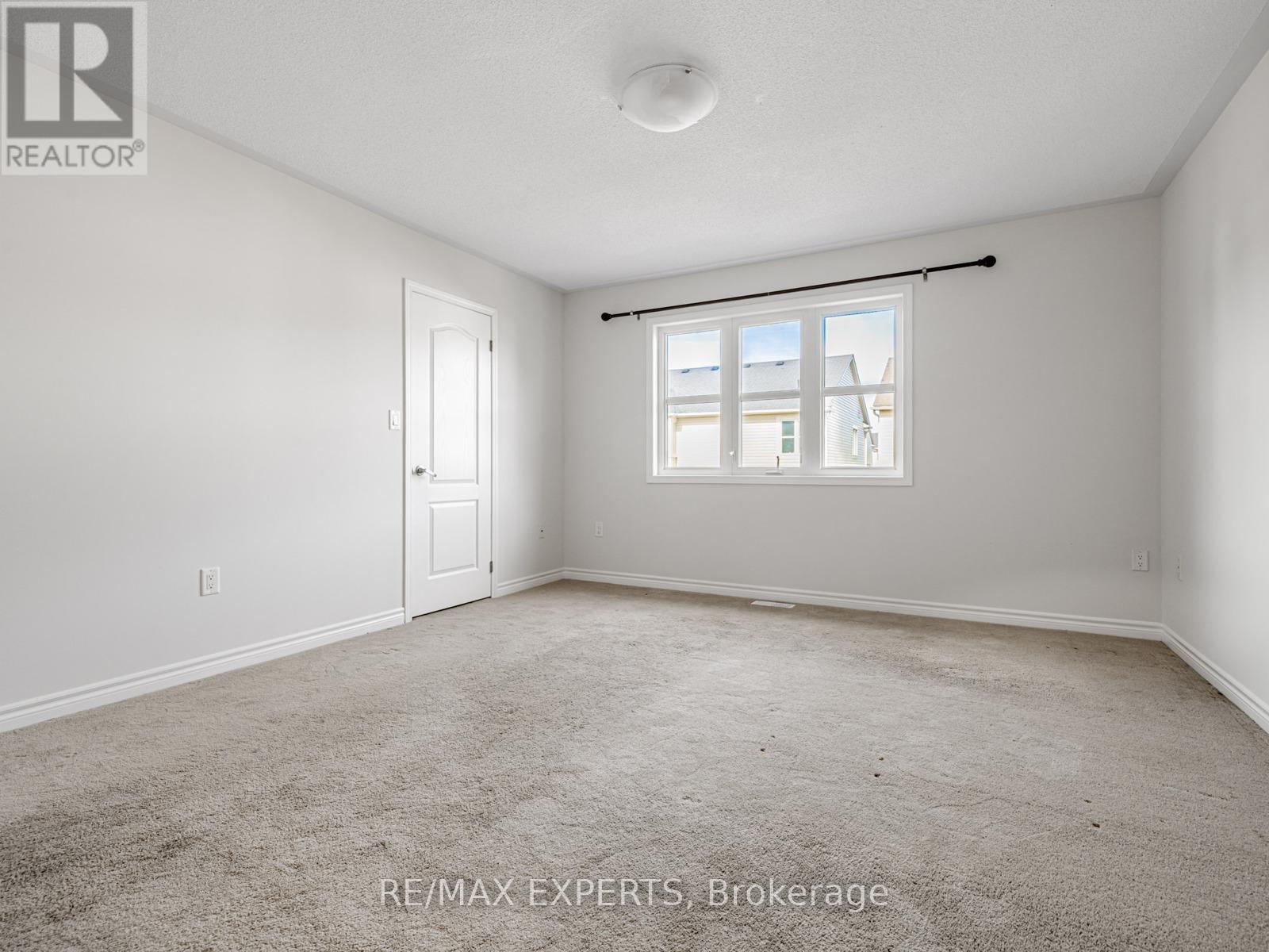 9 Mooney Trail, New Tecumseth, Ontario  L9R 0J4 - Photo 31 - N12364609