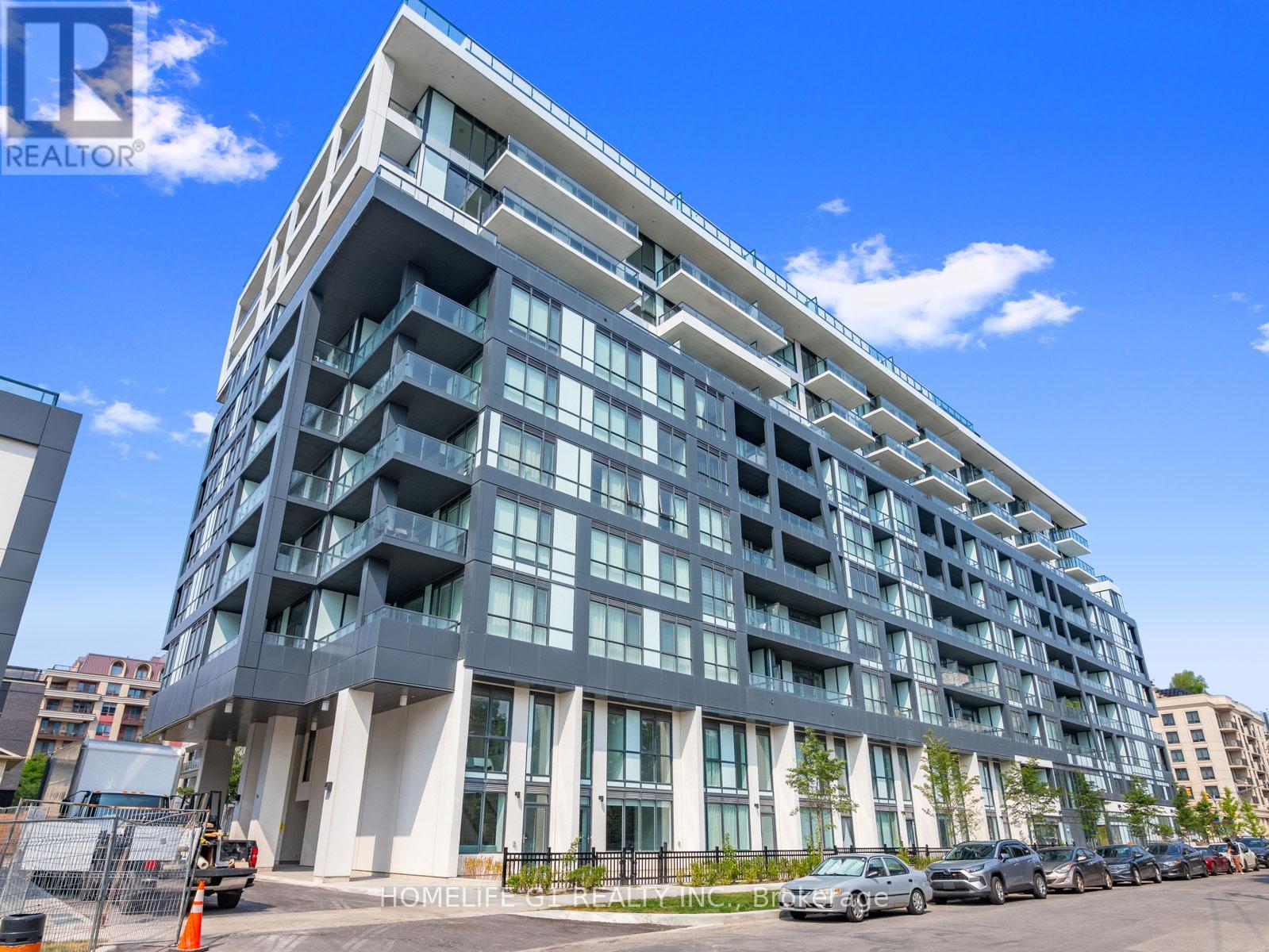 7 - 6 GREENBRIAR ROAD, Toronto, Ontario