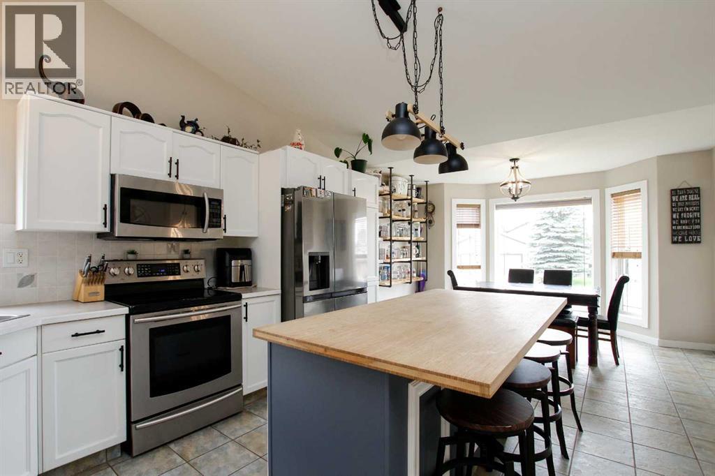 107 Ackerman Crescent, Red Deer, Alberta  T4R 3B3 - Photo 8 - A2249048