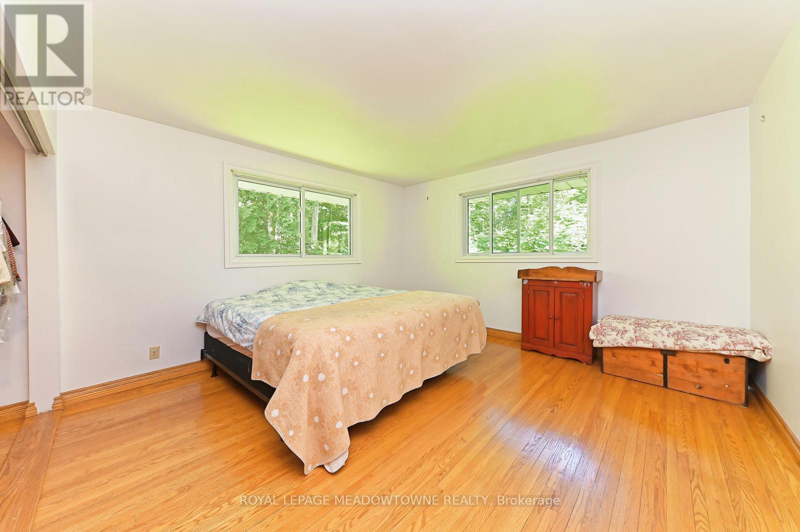 4 Ann Street, Halton Hills, Ontario  L7G 2V2 - Photo 29 - W12364570