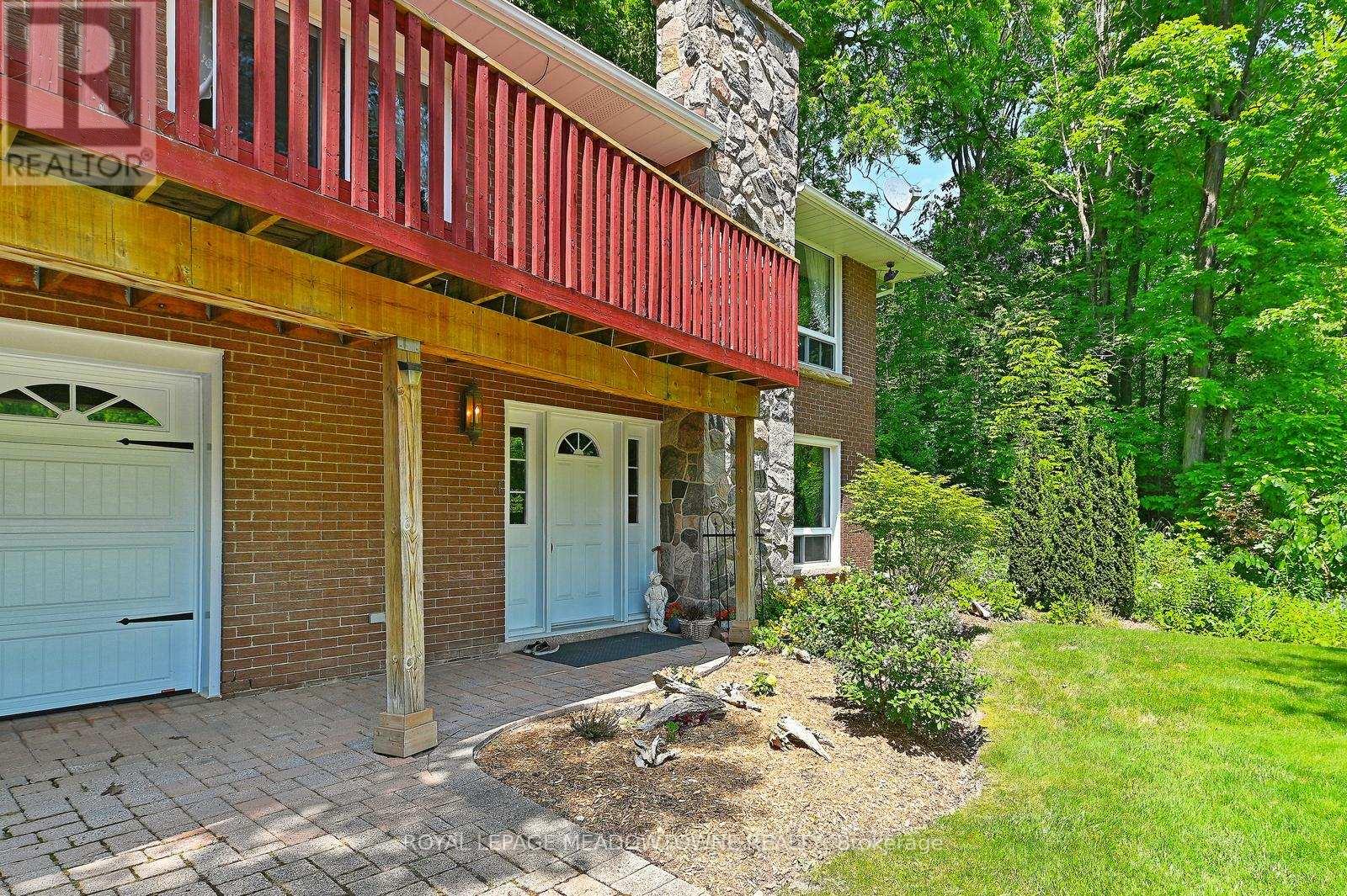 4 Ann Street, Halton Hills, Ontario  L7G 2V2 - Photo 39 - W12364570