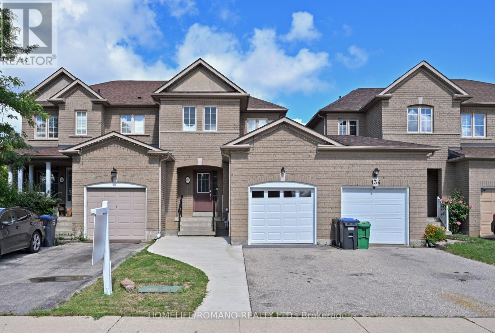 132 Earth Star Trail Ne, Brampton, Ontario  L6R 2N8 - Photo 1 - W12364601