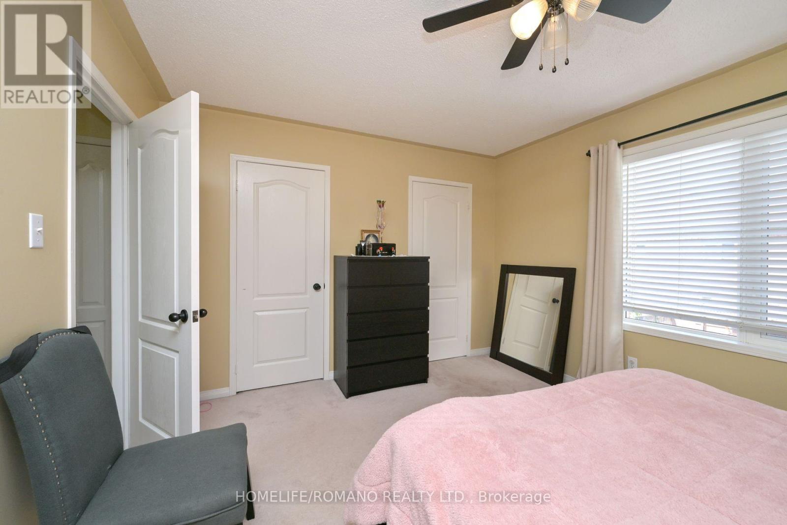 132 Earth Star Trail Ne, Brampton, Ontario  L6R 2N8 - Photo 16 - W12364601