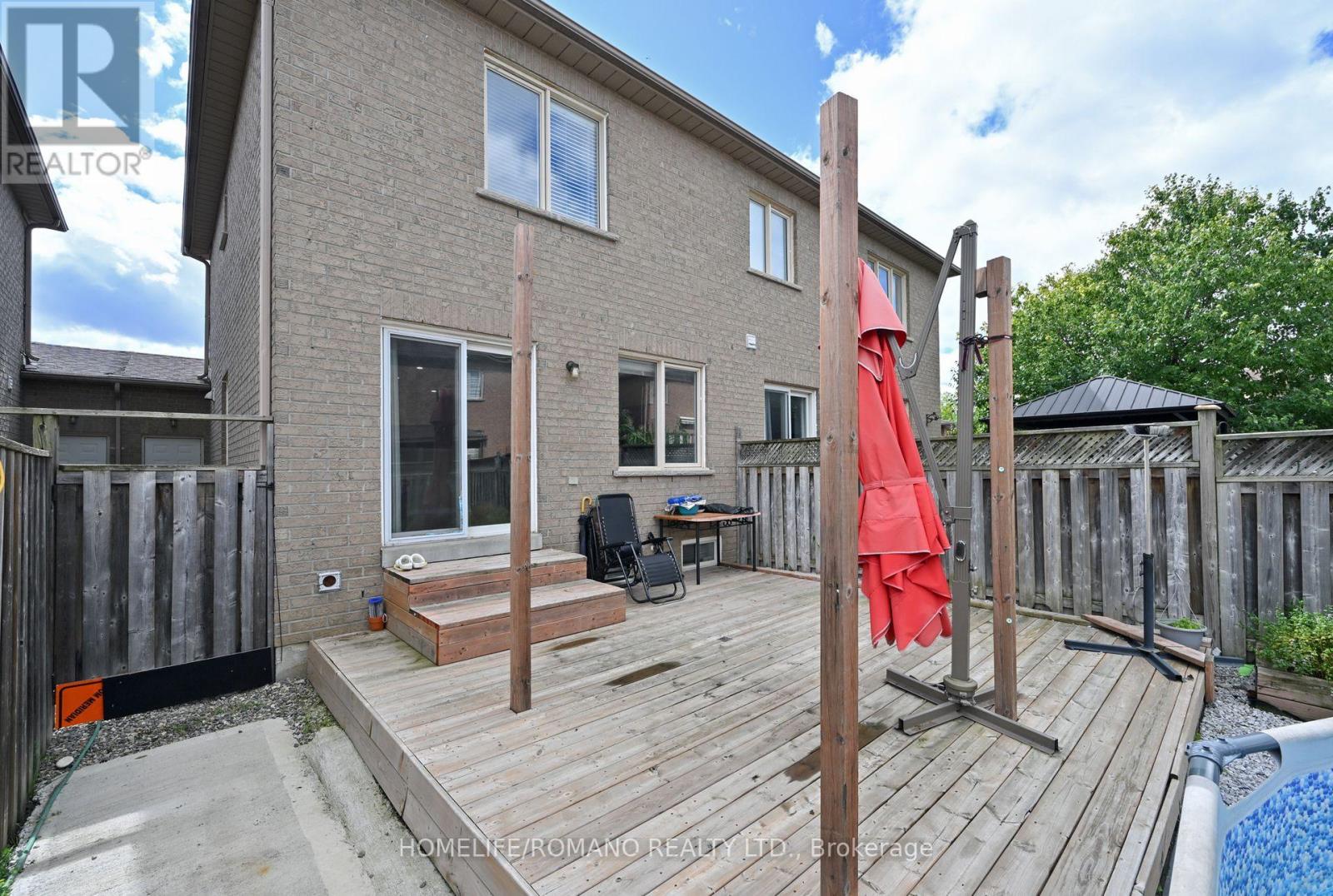 132 Earth Star Trail Ne, Brampton, Ontario  L6R 2N8 - Photo 25 - W12364601