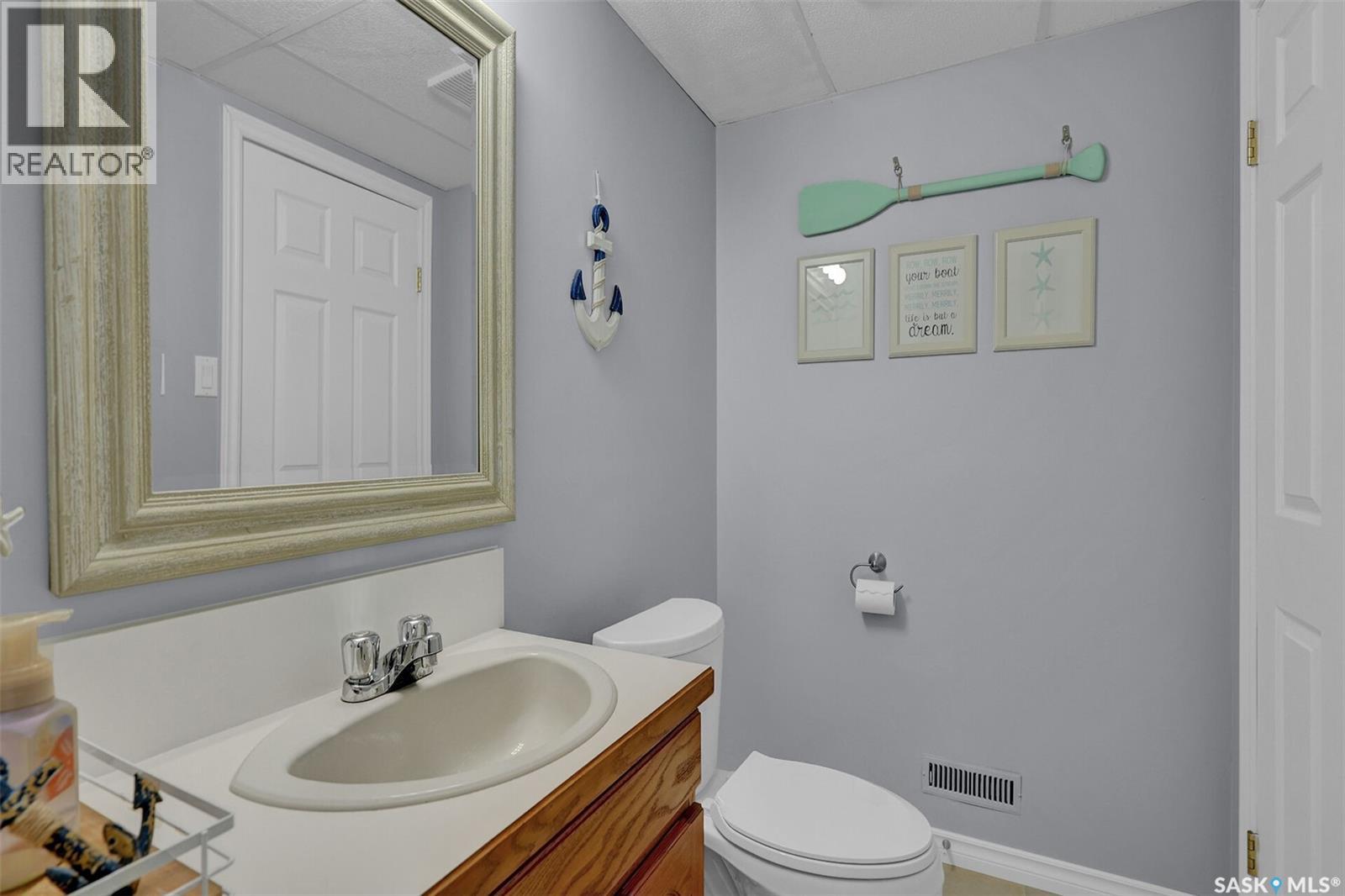 1238 Gelsinger Place N, Regina, Saskatchewan  S4X 4K2 - Photo 35 - SK016390