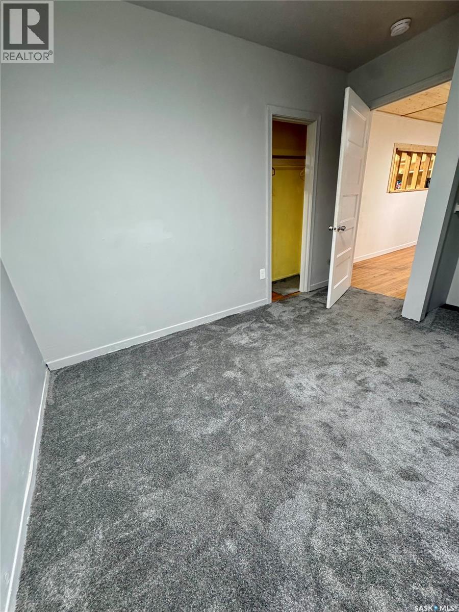 741 Rae Street, Regina, Saskatchewan  S4T 2B1 - Photo 7 - SK016444