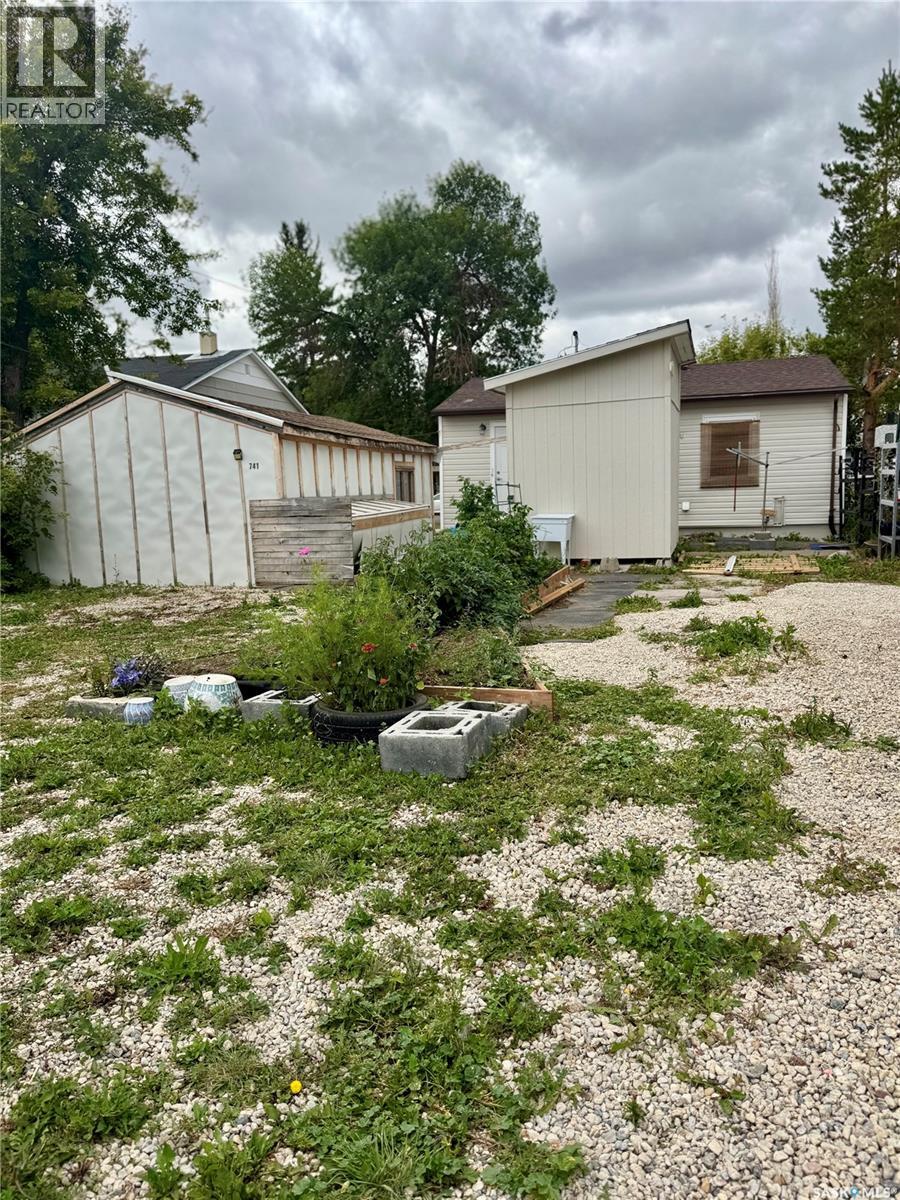 741 Rae Street, Regina, Saskatchewan  S4T 2B1 - Photo 24 - SK016444