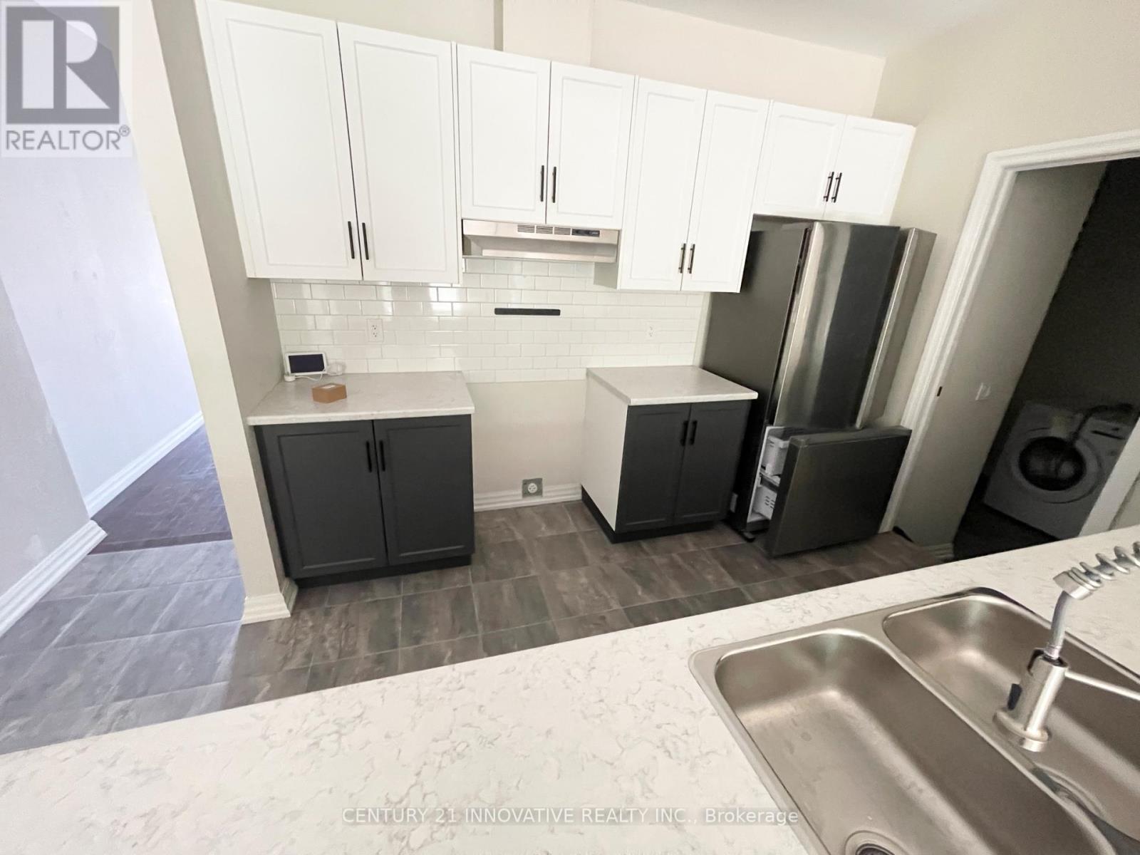 44 - 4311 Mann Street, Niagara Falls, Ontario  L2G 0A4 - Photo 6 - X12364521