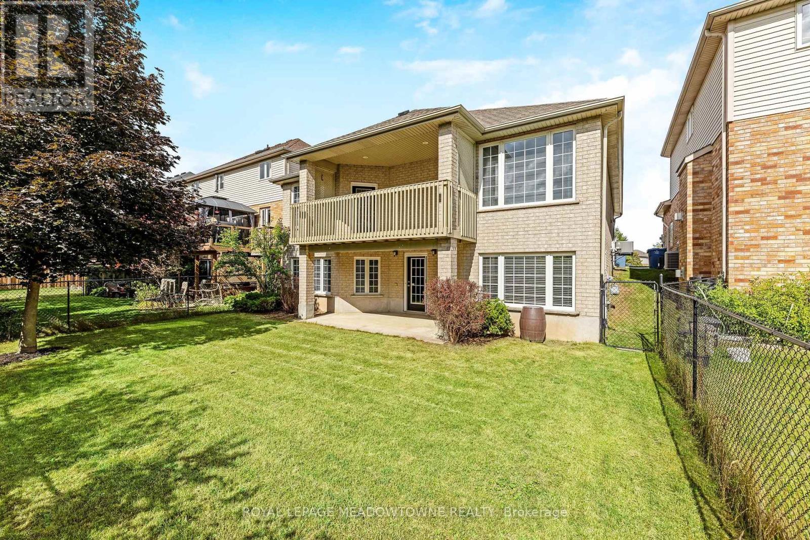 33 Grey Oak Drive, Guelph, Ontario  N1L 1P3 - Photo 32 - X12364525