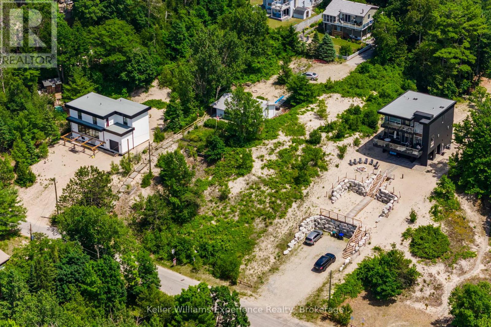 29 Trew Avenue, Tiny, Ontario  L0L 2T0 - Photo 12 - S12260854