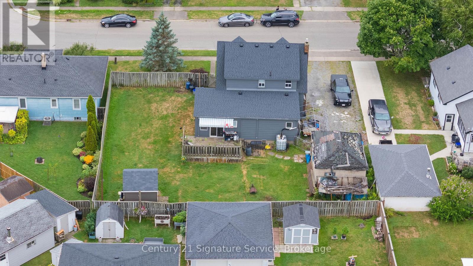 109 Santone Avenue, Welland, Ontario  L3C 2J5 - Photo 34 - X12359670