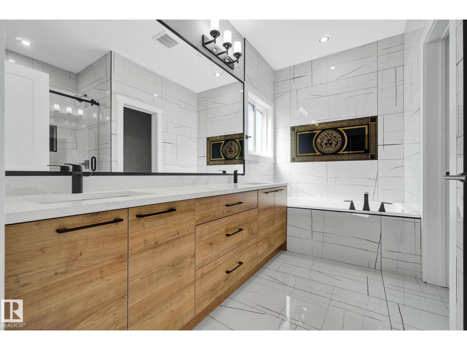 1815 17 Av Nw, Edmonton, Alberta  T6T 2N2 - Photo 31 - E4454723