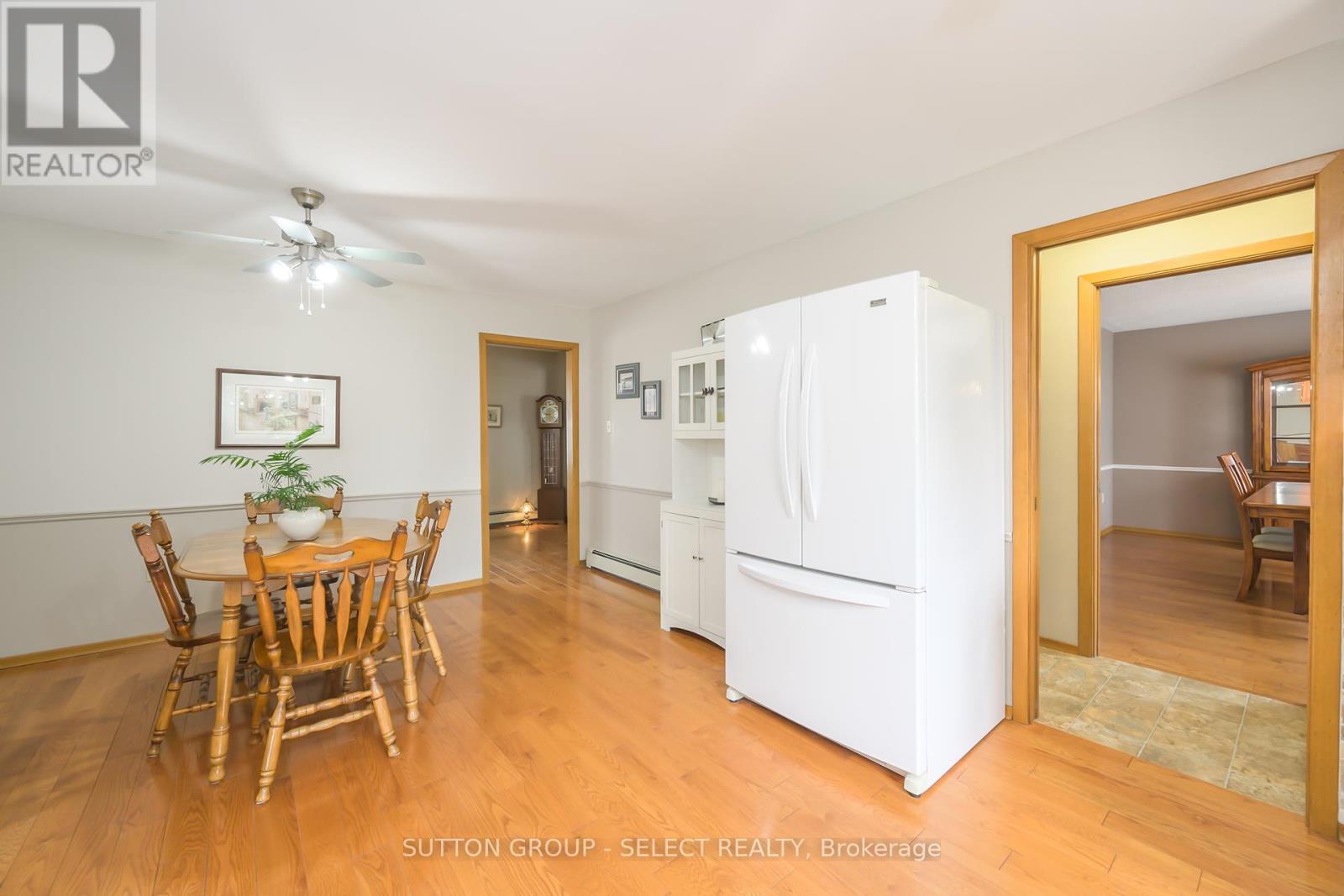 23605 Coldstream Road, Middlesex Centre, Ontario  N0L 1R0 - Photo 11 - X12364794