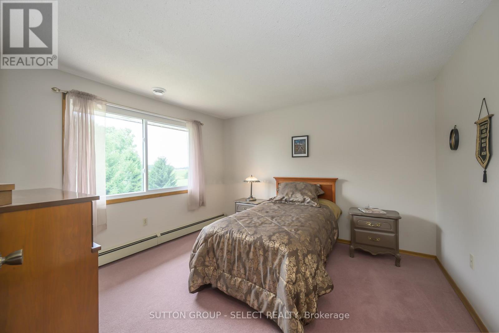 23605 Coldstream Road, Middlesex Centre, Ontario  N0L 1R0 - Photo 22 - X12364794