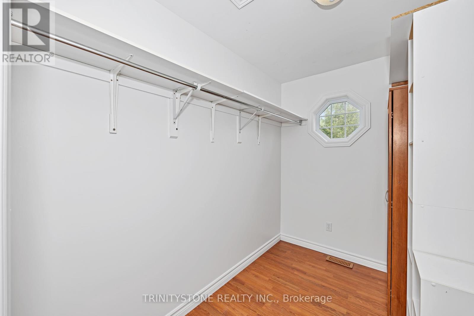 118 Bay Street, Drummond/north Elmsley, Ontario  K7C 4K9 - Photo 21 - X12364750
